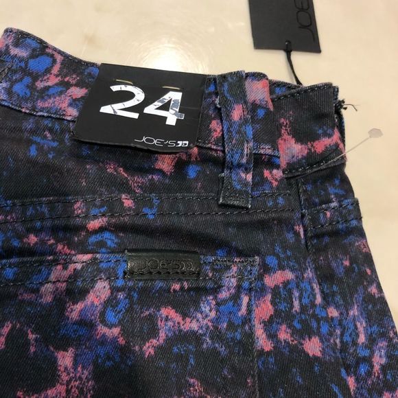 How’s jeans cobalt leopard print jeans - Picture 2 of 10